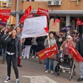 Concentración de la plantilla de las residencias de gestión integral en Puerto de Sagunto