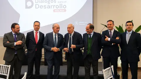 José Manuel García-Margallo y Paulo Portas exploran las tendencias geopolíticas y geoeconómicas ante los retos globales José Manuel García-Margallo y Paulo Portas exploran las tendencias geopolíticas y geoeconómicas ante los retos globales