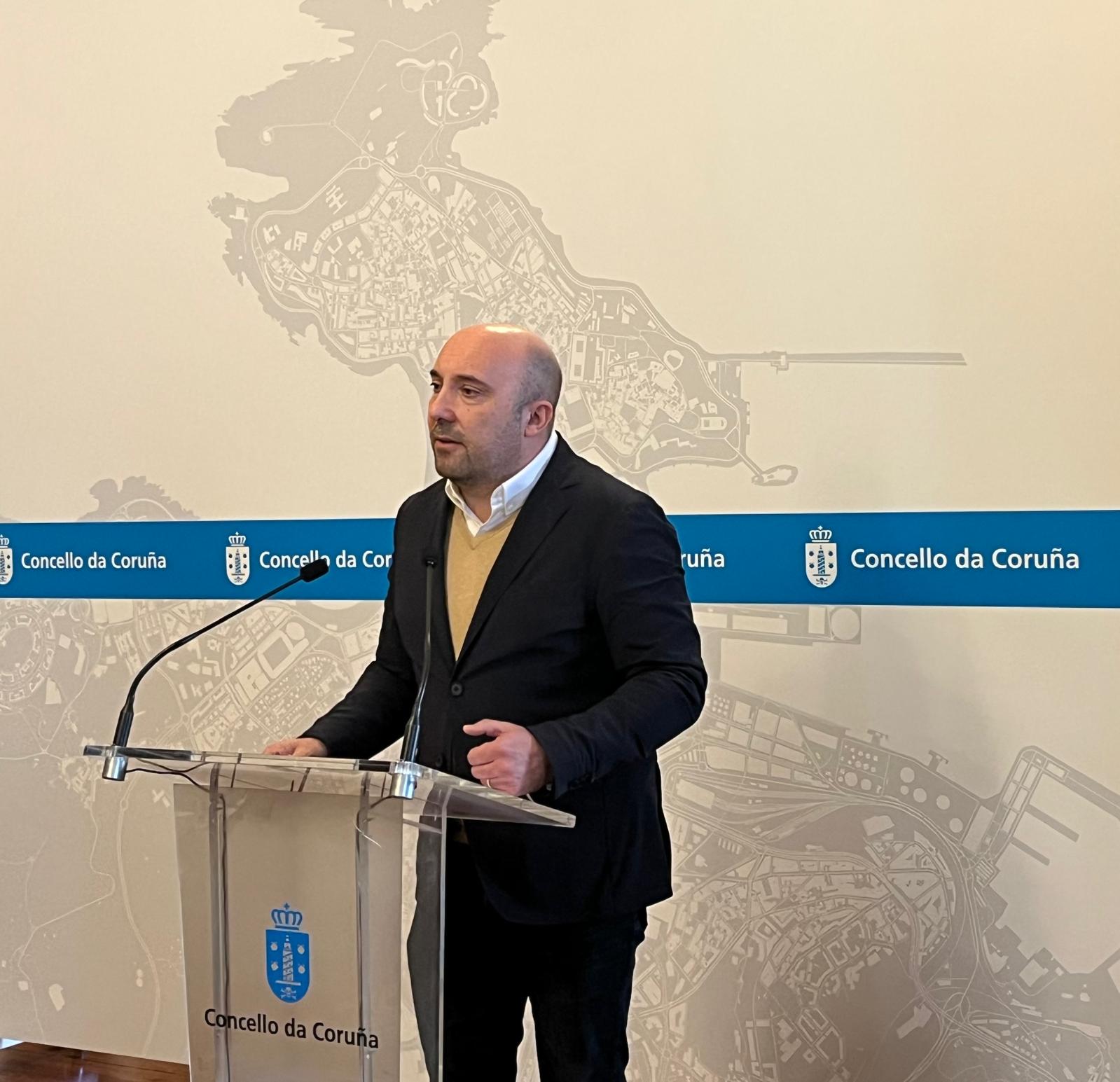 El Concello de A Coruña implantará la tasa turística y calcula un beneficio de 2,5 millones de euros en este año. El Concello de A Coruña implantará la tasa turística y calcula un beneficio de 2,5 millones de euros en este año.