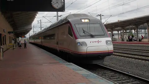 Tren Avant en la estación de Ciudad Real Tren Avant en la estación de Ciudad Real