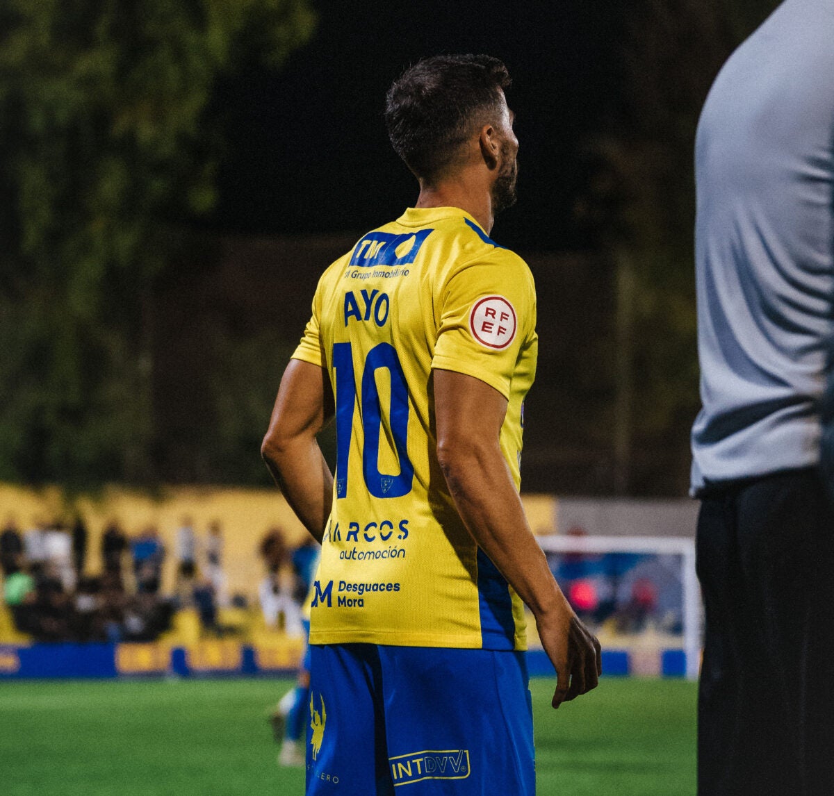 El Orihuela CF pierde a Ayo para lo que queda de temporada por una lesión en el menisco que le llevará al quirófano El Orihuela CF pierde a Ayo para lo que queda de temporada por una lesión en el menisco que le llevará al quirófano