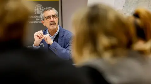 El Comisionado Especial del Gobierno para la Reconstrucción por la Dana, José María Ángel Batalla, este jueves en Valencia. El Comisionado Especial del Gobierno para la Reconstrucción por la Dana, José María Ángel Batalla, este jueves en Valencia.