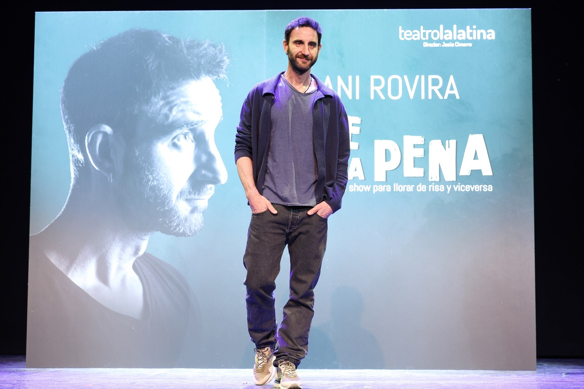 Dani Rovira presenta el show 'Vale la pena': "Fuera de los focos, a veces tiendo a la melancolía y a la sensiblería" Dani Rovira presenta el show 'Vale la pena': "Fuera de los focos, a veces tiendo a la melancolía y a la sensiblería"