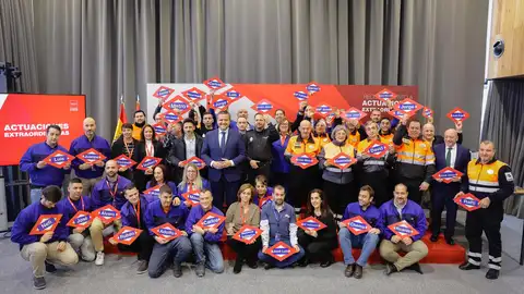 La Comunidad de Madrid homenajea a los "Héroes del metro" La Comunidad de Madrid homenajea a los "Héroes del metro"