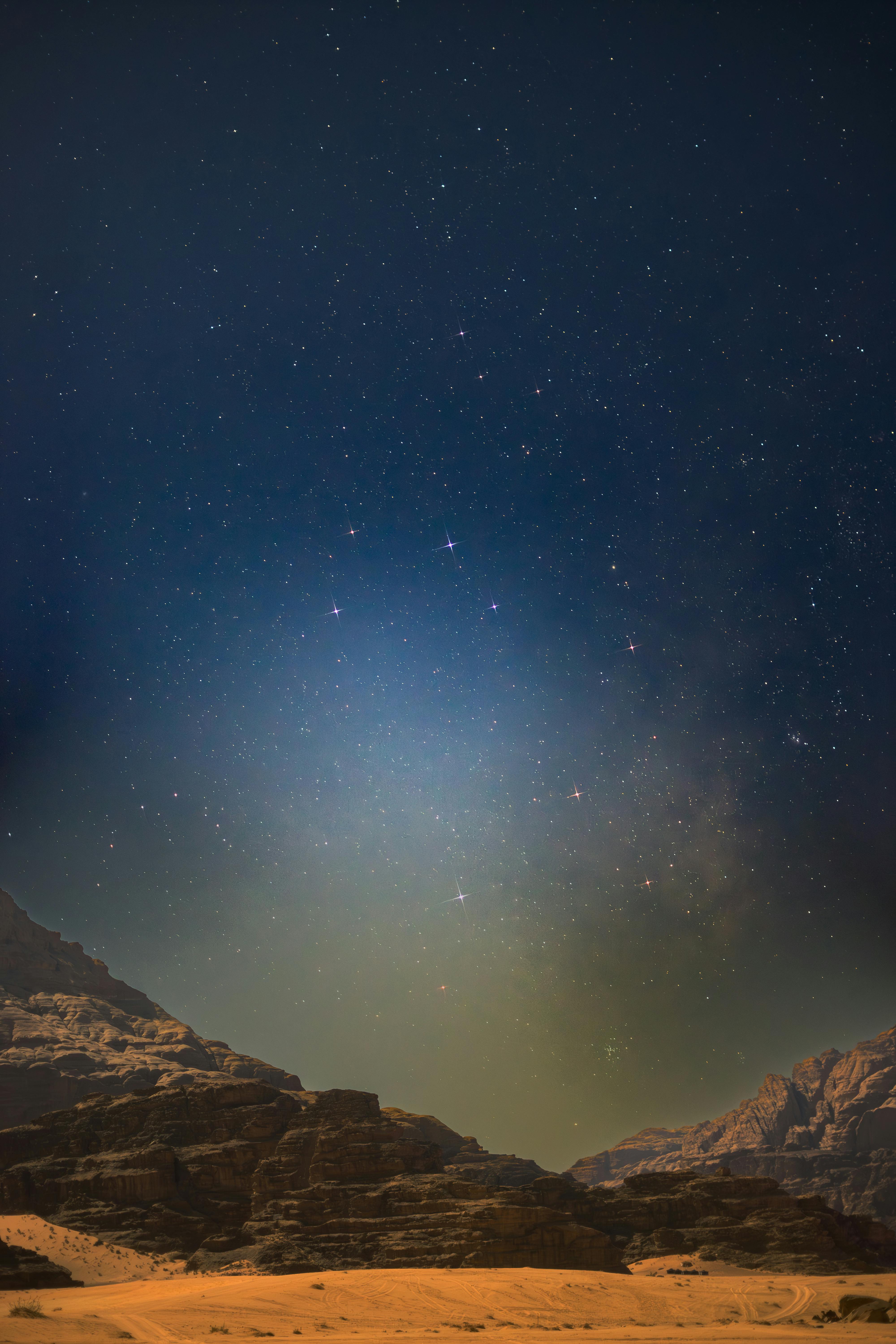 Febrero, el mes de la luz zodiacal que nos recupera más de una hora de luz Febrero, el mes de la luz zodiacal que nos recupera más de una hora de luz