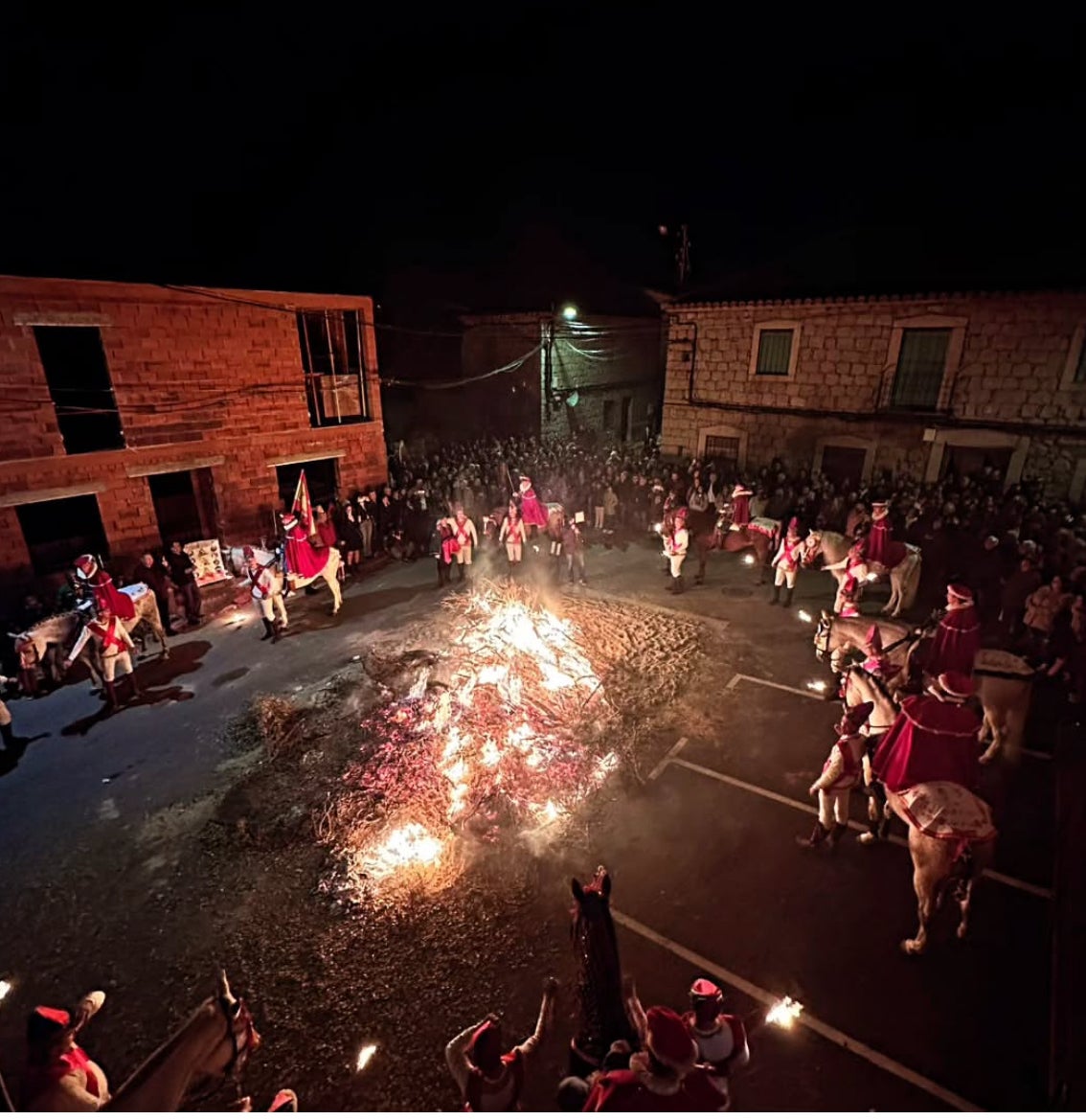 Menasalbas se prepara para vivir este fin de semana "La Encamisada" Menasalbas se prepara para vivir este fin de semana "La Encamisada"