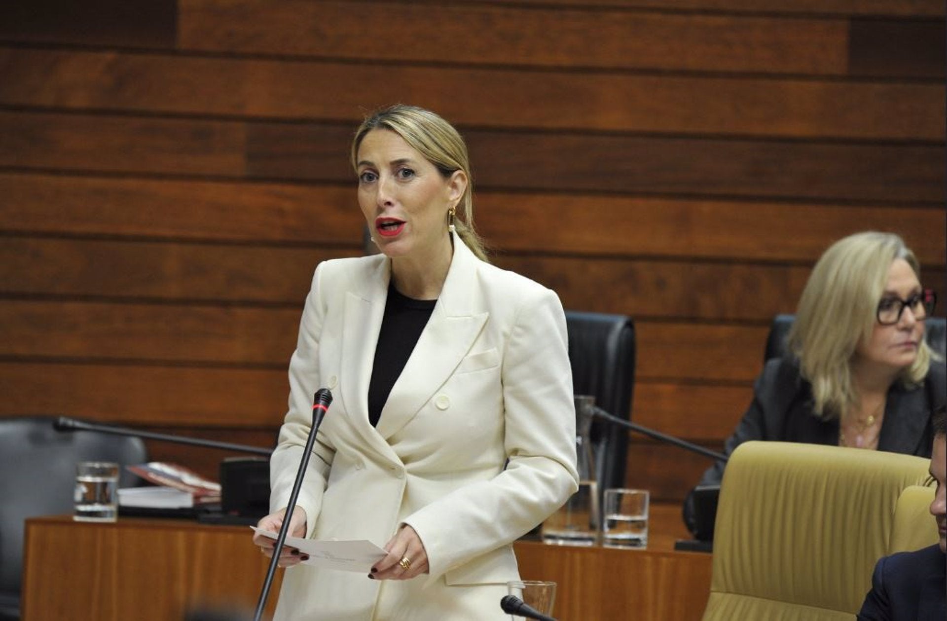 La presidenta Guardiola suspende su agenda de este jueves, incluida la asistencia al pleno de la Asamblea, por motivos personales La presidenta Guardiola suspende su agenda de este jueves, incluida la asistencia al pleno de la Asamblea, por motivos personales