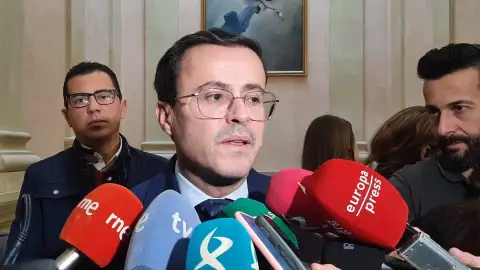 Gallardo reitera su inocencia y considera que la investigación sobre el hermano de Pedro Sánchez "quedará en nada" Gallardo reitera su inocencia y considera que la investigación sobre el hermano de Pedro Sánchez "quedará en nada"