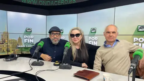 Alaska, Sabino Méndez y José Manuel Zapata Alaska, Sabino Méndez y José Manuel Zapata