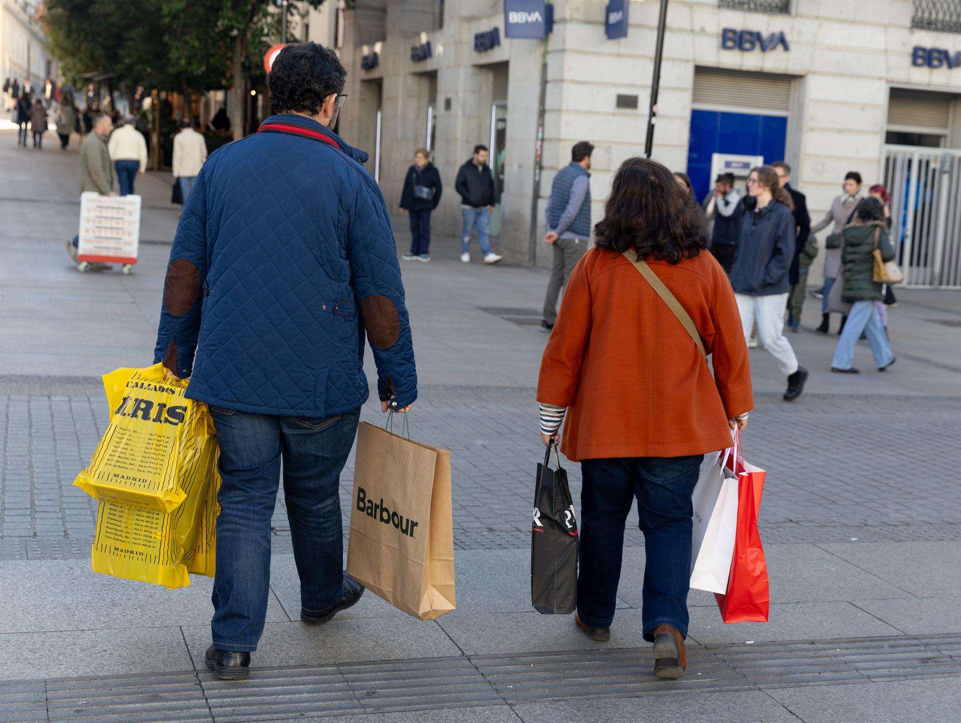 La Junta publica las ayudas por 32 millones de euros para fomentar la contratación indefinida en la región La Junta publica las ayudas por 32 millones de euros para fomentar la contratación indefinida en la región