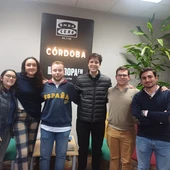 Voluntarios de la Delegación Diocesana de Juventud con su delegado en los estudios de Onda Cero Voluntarios de la Delegación Diocesana de Juventud con su delegado en los estudios de Onda Cero