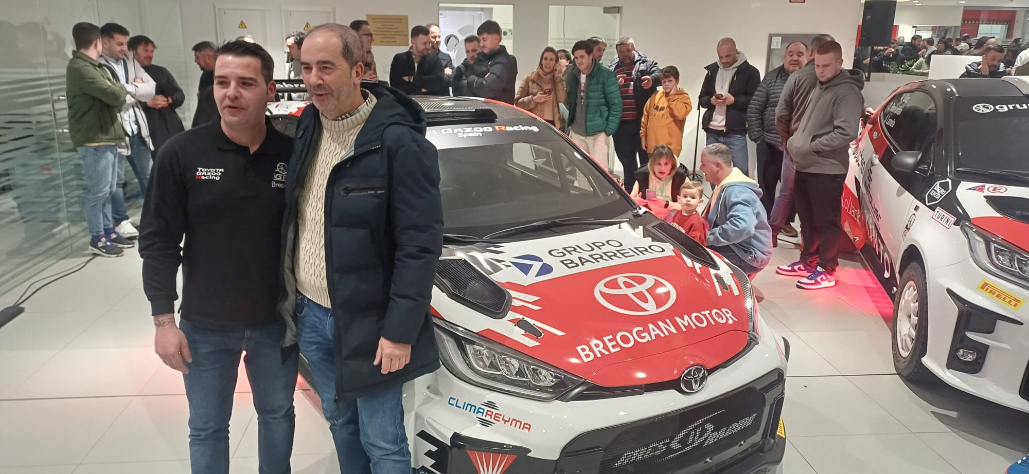 Zakaria se estrena con el Deportivo en Abegondo, Denis Genrau a punto de firmar e Iván Ares presentó su Toyota Yaris Zakaria se estrena con el Deportivo en Abegondo, Denis Genrau a punto de firmar e Iván Ares presentó su Toyota Yaris