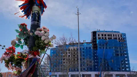 Vista general del edificio incendiado del barrio Campanar en València el 22 de febrero de 2024 Vista general del edificio incendiado del barrio Campanar en València el 22 de febrero de 2024