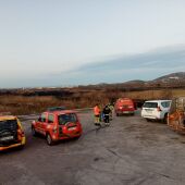Imagen de parte del dispositivo movilizado con motivo del incendio forestal de La Marjal dels Moros de Sagunto