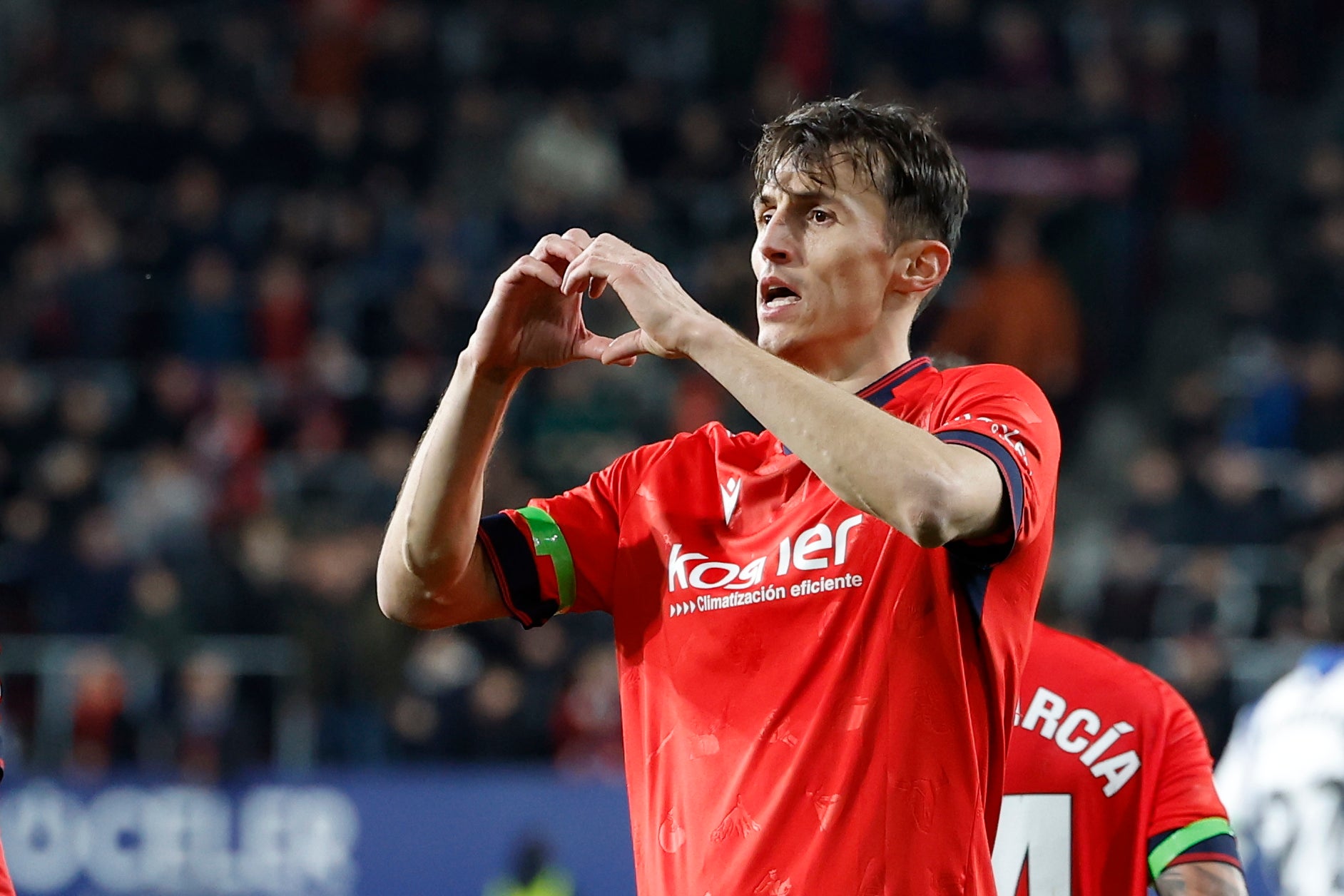 Osasuna vence a la Real Sociedad en El Sadar Osasuna vence a la Real Sociedad en El Sadar