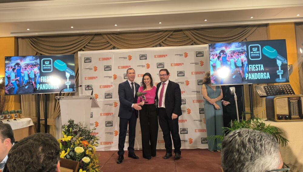 El Pandorga y la Dulcinea recogieron el premio a la Pandorga