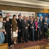 Foto de familia con los diez premiados por Onda Cero Ciudad Real Foto de familia con los diez premiados por Onda Cero Ciudad Real