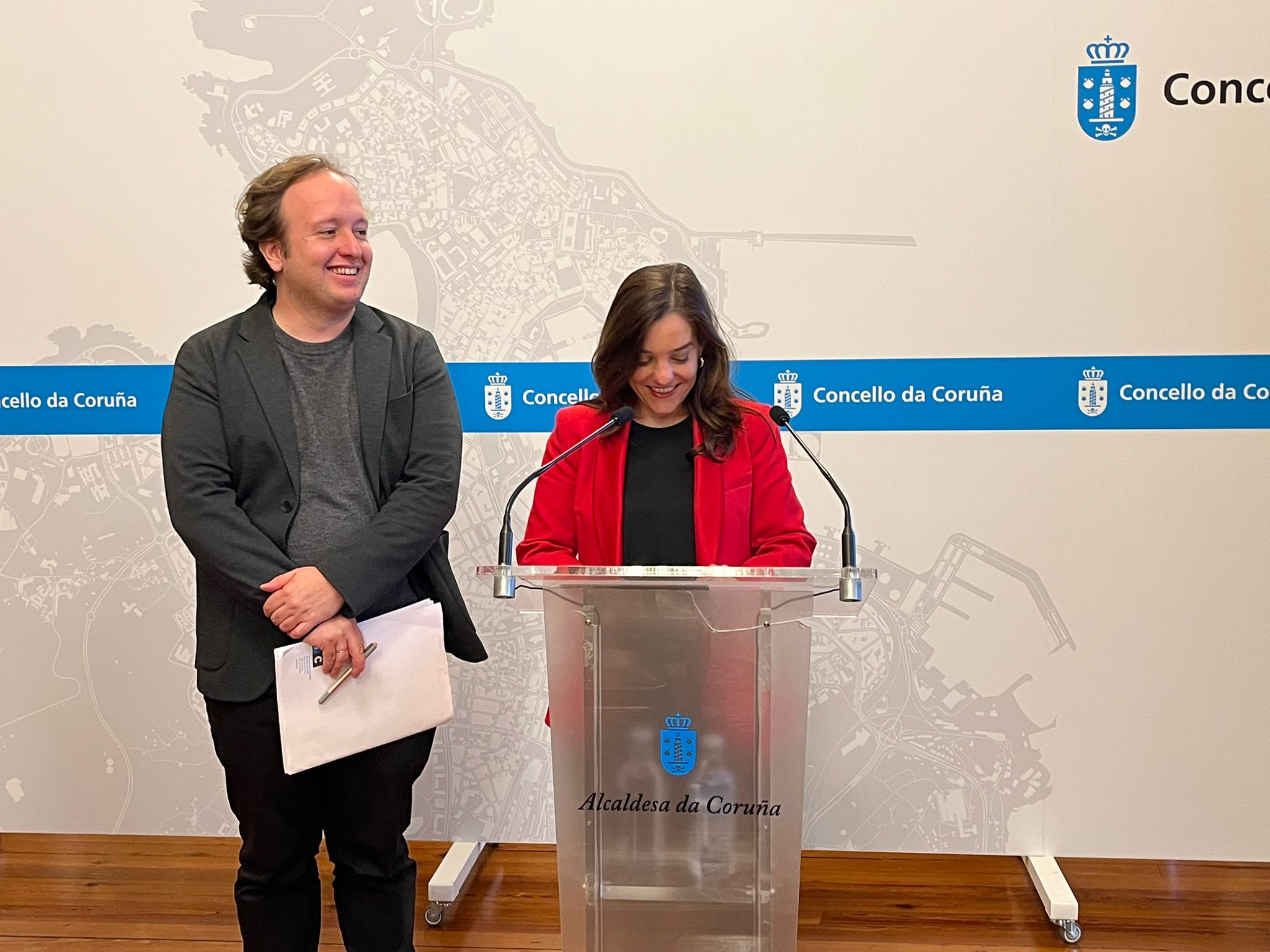 Inés Rey: "Me presento a una cuestión de confianza para que la oposición no bloquee a la ciudad" Inés Rey: "Me presento a una cuestión de confianza para que la oposición no bloquee a la ciudad"