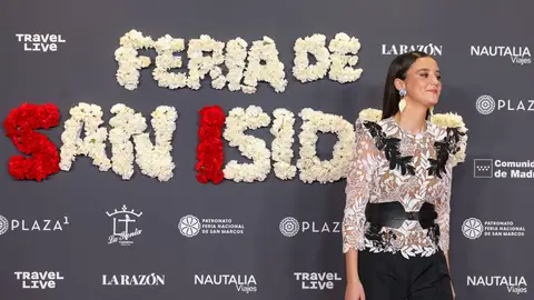 Victoria Federica posa este jueves en el pase gráfico de la Gala San Isidro 2025, celebrada en la plaza de Las Ventas de Madrid. Victoria Federica posa este jueves en el pase gráfico de la Gala San Isidro 2025, celebrada en la plaza de Las Ventas de Madrid.