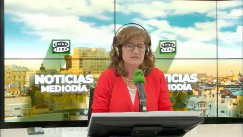 Elena Gijón: "La actual izquierda es voluble" Elena Gijón: "La actual izquierda es voluble"