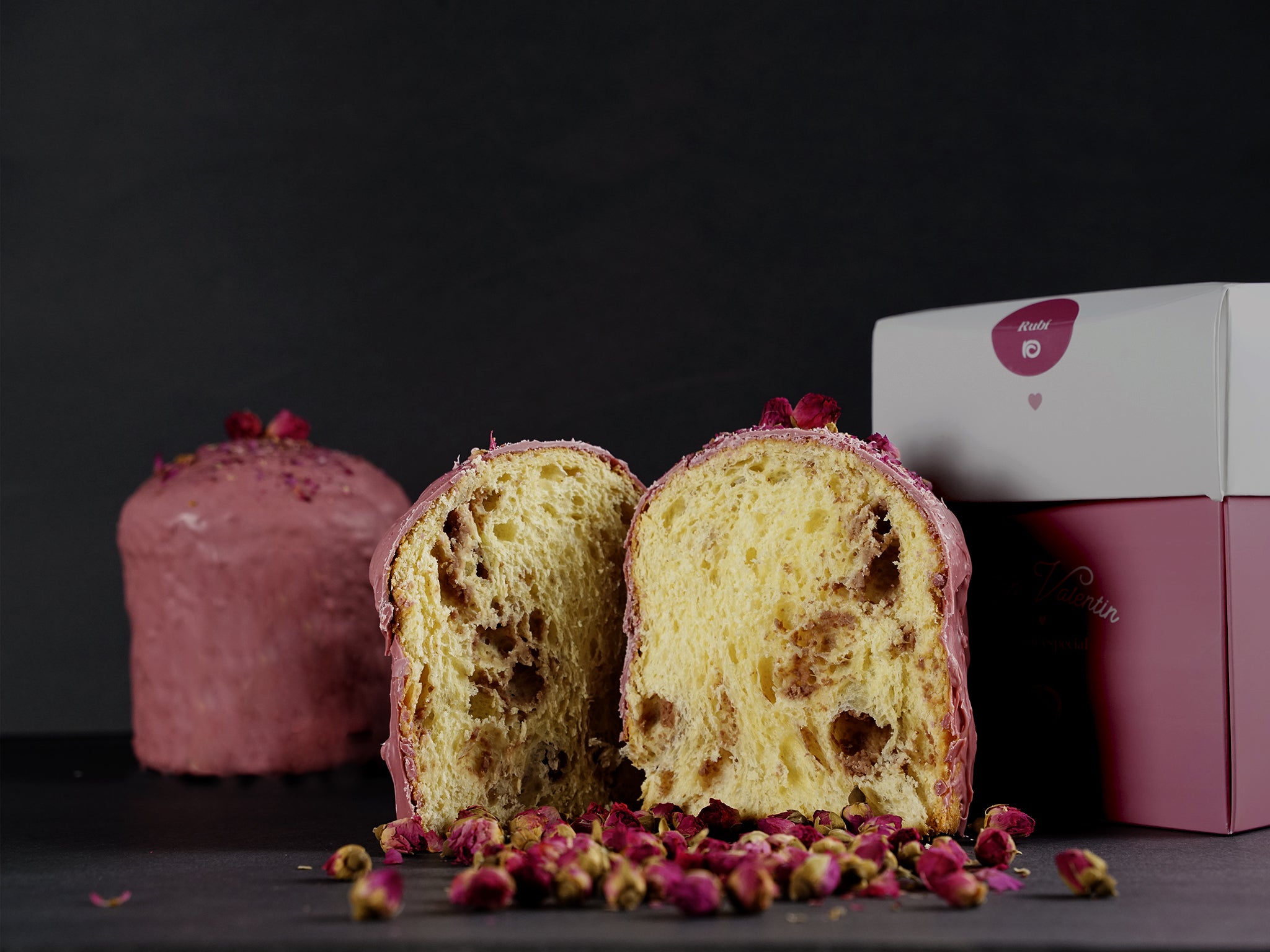 El Panettone Rubí de Raúl Asencio: el regalo más dulce para el Día de los Enamorados El Panettone Rubí de Raúl Asencio: el regalo más dulce para el Día de los Enamorados