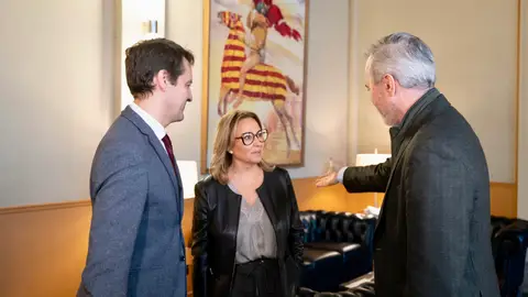 Reunión de Azcón con los representantes del PSOE Reunión de Azcón con los representantes del PSOE