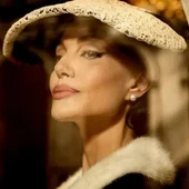 Angelina Jolie Angelina Jolie