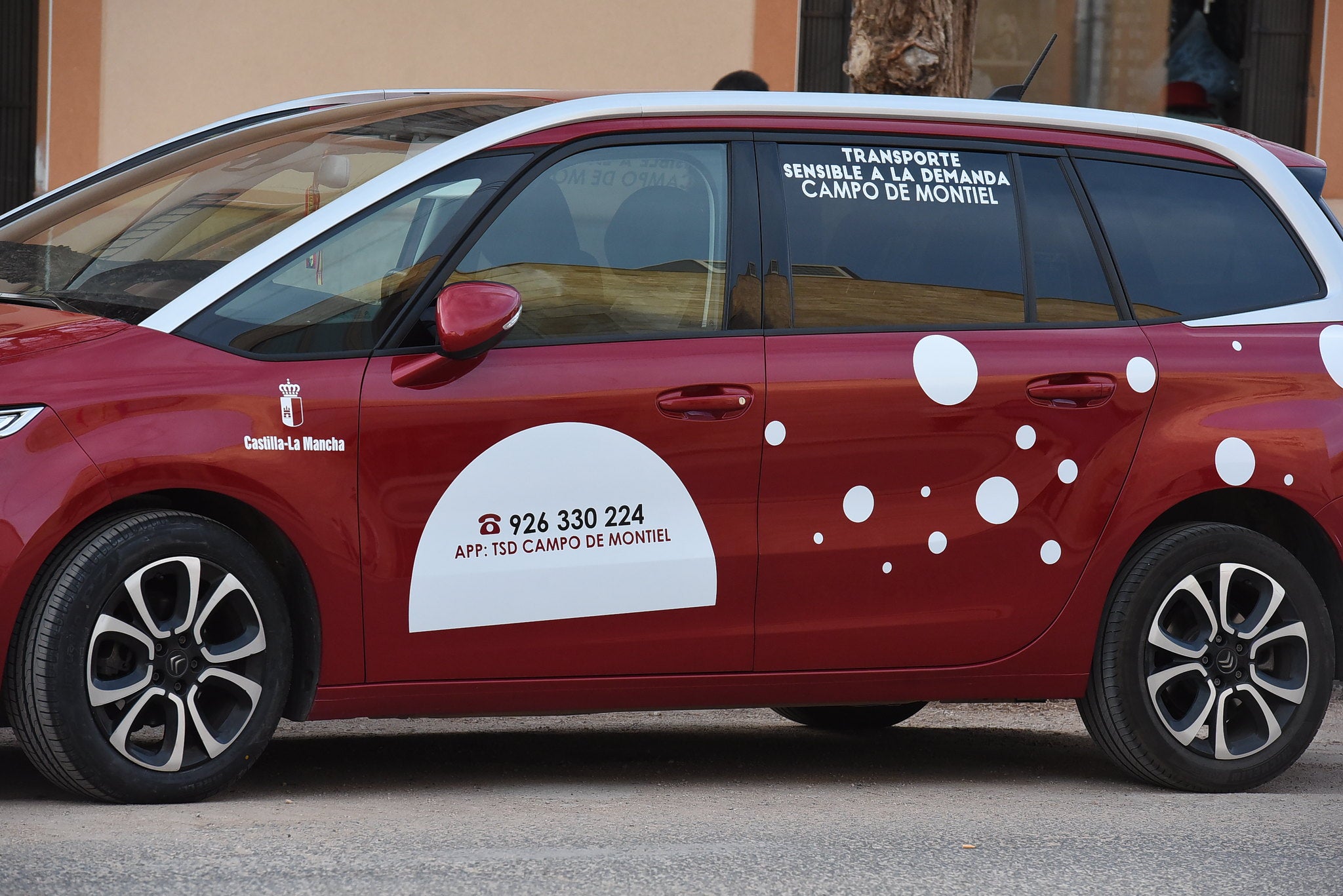 El Transporte Sensible a la Demanda en la comarca de Campo de Montiel se renueva por un año más El Transporte Sensible a la Demanda en la comarca de Campo de Montiel se renueva por un año más