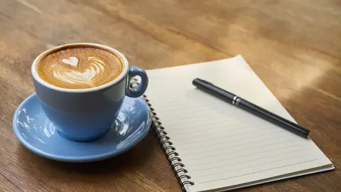 Imagen de archivo de una taza de café. Imagen de archivo de una taza de café.