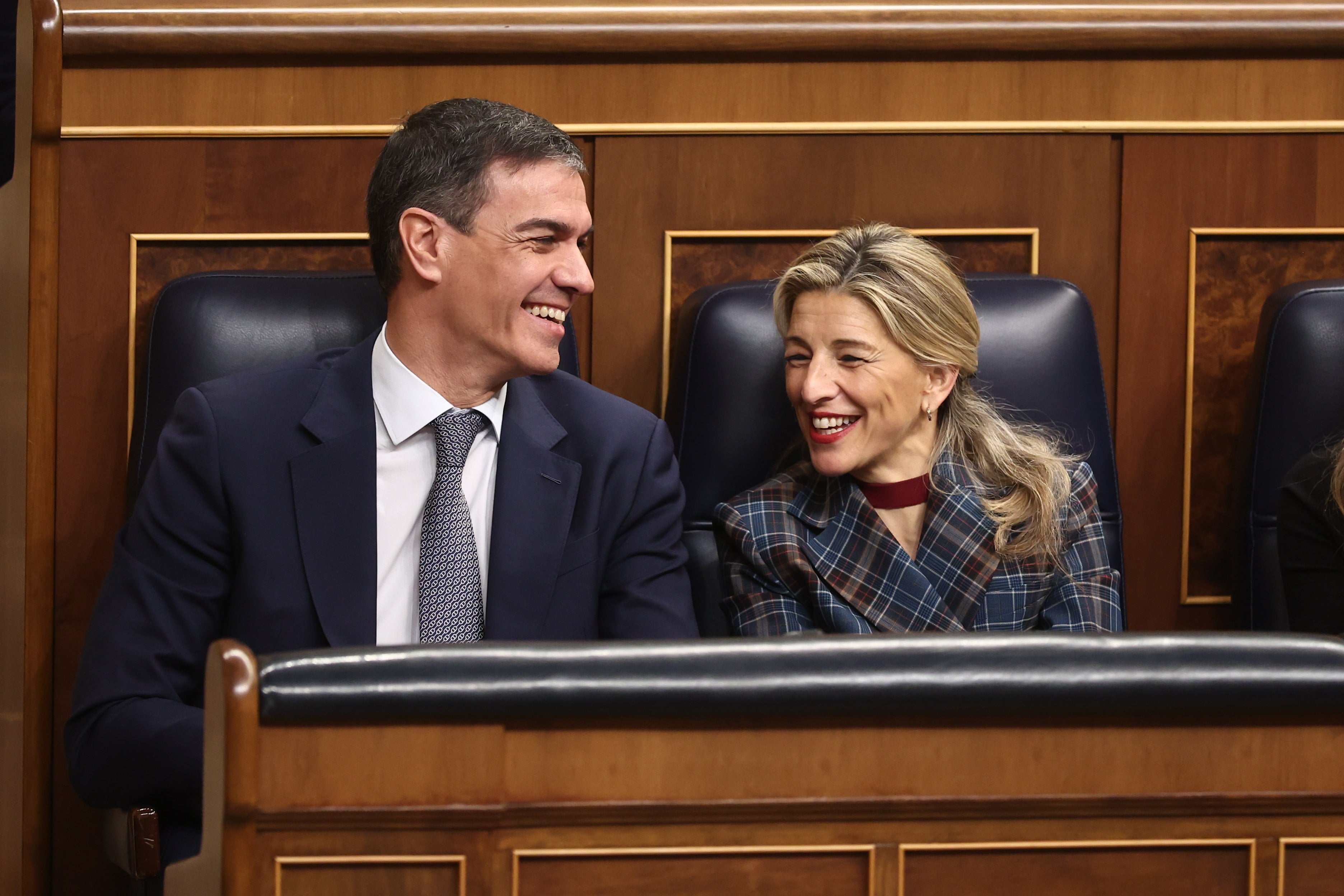 Pedro Sánchez justifica ante el Papa que tributen los más pobres por el IRPF del salario mínimo Pedro Sánchez justifica ante el Papa que tributen los más pobres por el IRPF del salario mínimo