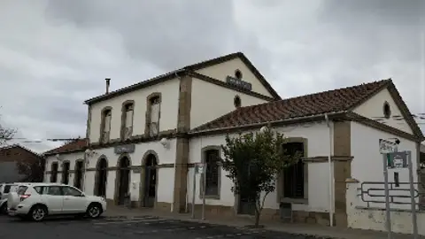 MSU-Norte de Extremadura convoca el 13 de marzo una concentración para exigir la entrada del tren Alvia en Plasencia MSU-Norte de Extremadura convoca el 13 de marzo una concentración para exigir la entrada del tren Alvia en Plasencia