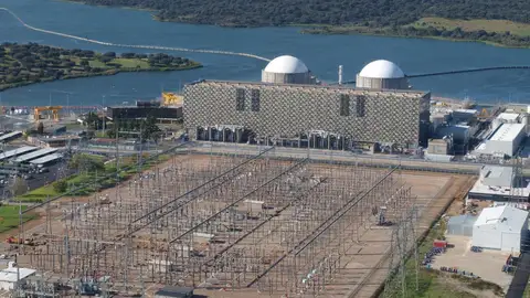 Cascada de Reacciones ante la aprobación de la PNL en el Congreso para la continuidad de las Nucleares Cascada de Reacciones ante la aprobación de la PNL en el Congreso para la continuidad de las Nucleares