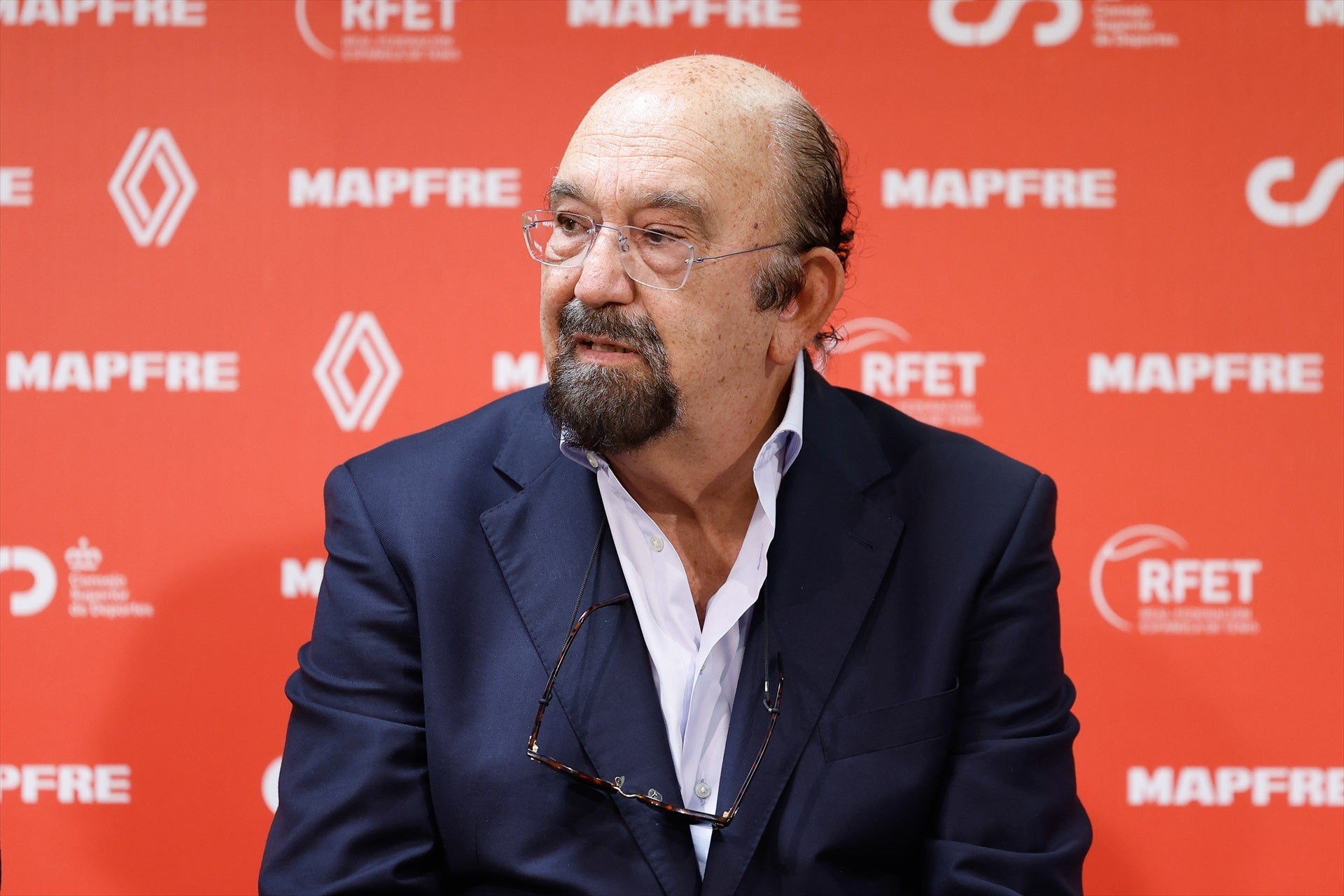 Miguel Díaz Román: "Hace poco estábamos preocupados porque Nadal se nos iba y apareció Alcaraz" Miguel Díaz Román: "Hace poco estábamos preocupados porque Nadal se nos iba y apareció Alcaraz"