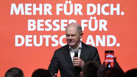 El canciller alemán Olaf Scholz visita su circunscripción un día antes de las elecciones en Potsdam, Alemania El canciller alemán Olaf Scholz visita su circunscripción un día antes de las elecciones en Potsdam, Alemania