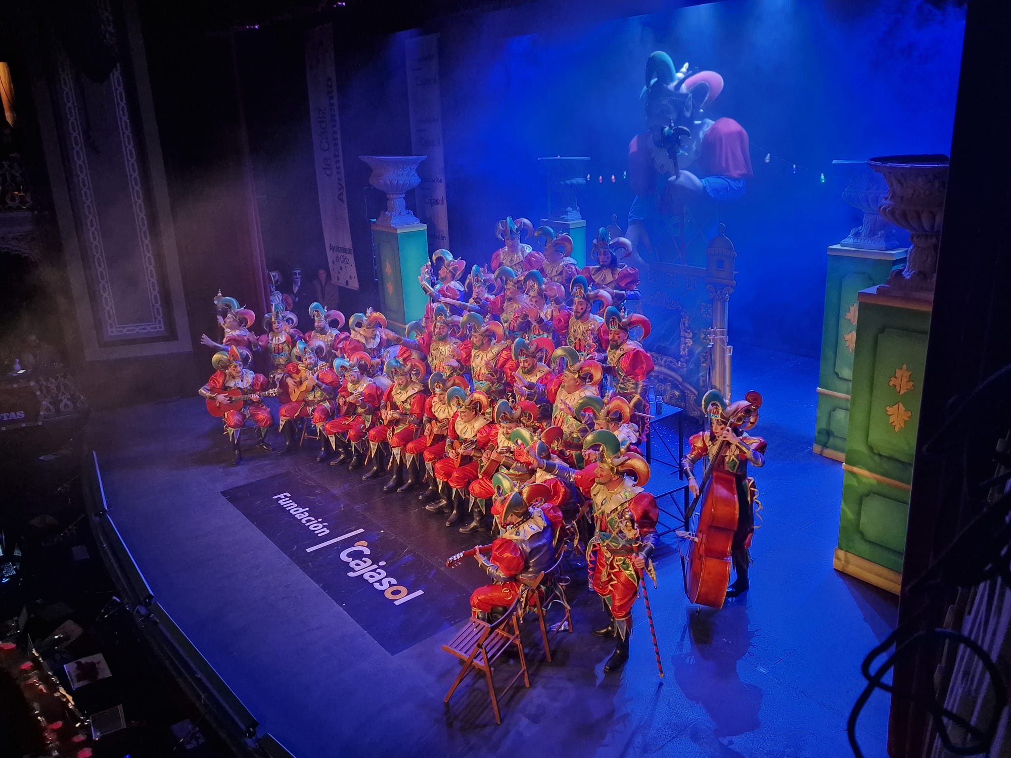 El coro 'Los guardianes del dios Momo' en las semifinales del COAC 2025 El coro 'Los guardianes del dios Momo' en las semifinales del COAC 2025