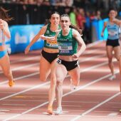 Paula Sevilla se proclama Campeona de España en 400 metros en pista cubierta.