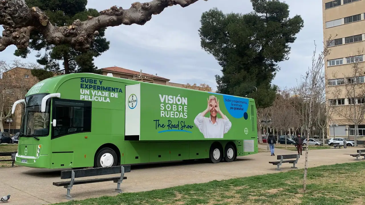 El autobús permanecerá hasta el martes en el Campus de San Francisco El autobús permanecerá hasta el martes en el Campus de San Francisco