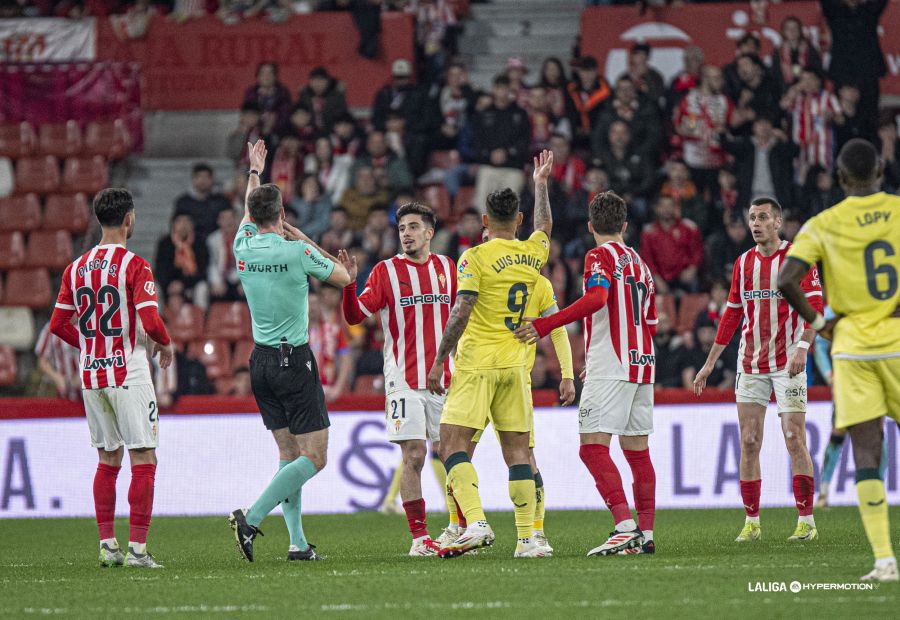 Giro de guion para el Sporting Giro de guion para el Sporting