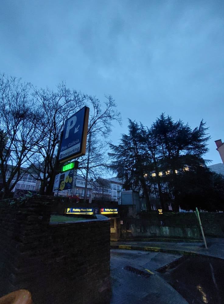 El gobierno de Santiago inicia el proceso para determinar el modelo de gestión de los aparcamientos de Praza de Galicia y Praza de Vigo El gobierno de Santiago inicia el proceso para determinar el modelo de gestión de los aparcamientos de Praza de Galicia y Praza de Vigo