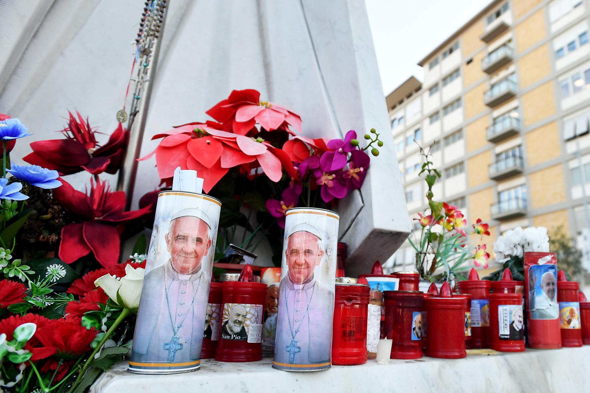 Qué pasa tras la muerte del Papa: velatorio, entierro, sede vacante... Qué pasa tras la muerte del Papa: velatorio, entierro, sede vacante...