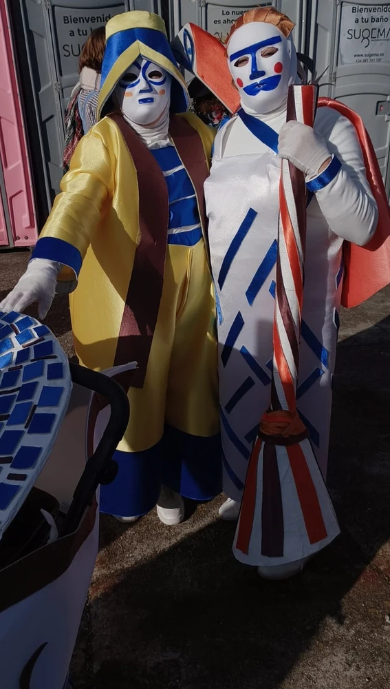 Los Chichetas, con Sargadelos en el entroido de A Coruña Los Chichetas, con Sargadelos en el entroido de A Coruña