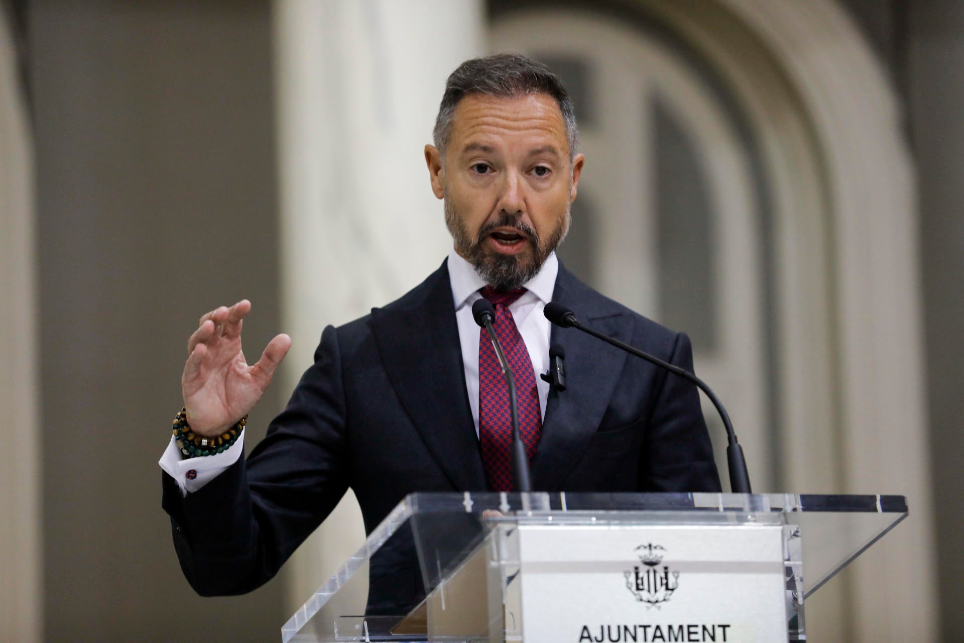 Vox fulmina a su portavoz en el Ayuntamiento de València Vox fulmina a su portavoz en el Ayuntamiento de València