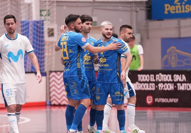 El Servigroup Peñíscola agranda su leyenda y ya es líder de Primera El Servigroup Peñíscola agranda su leyenda y ya es líder de Primera