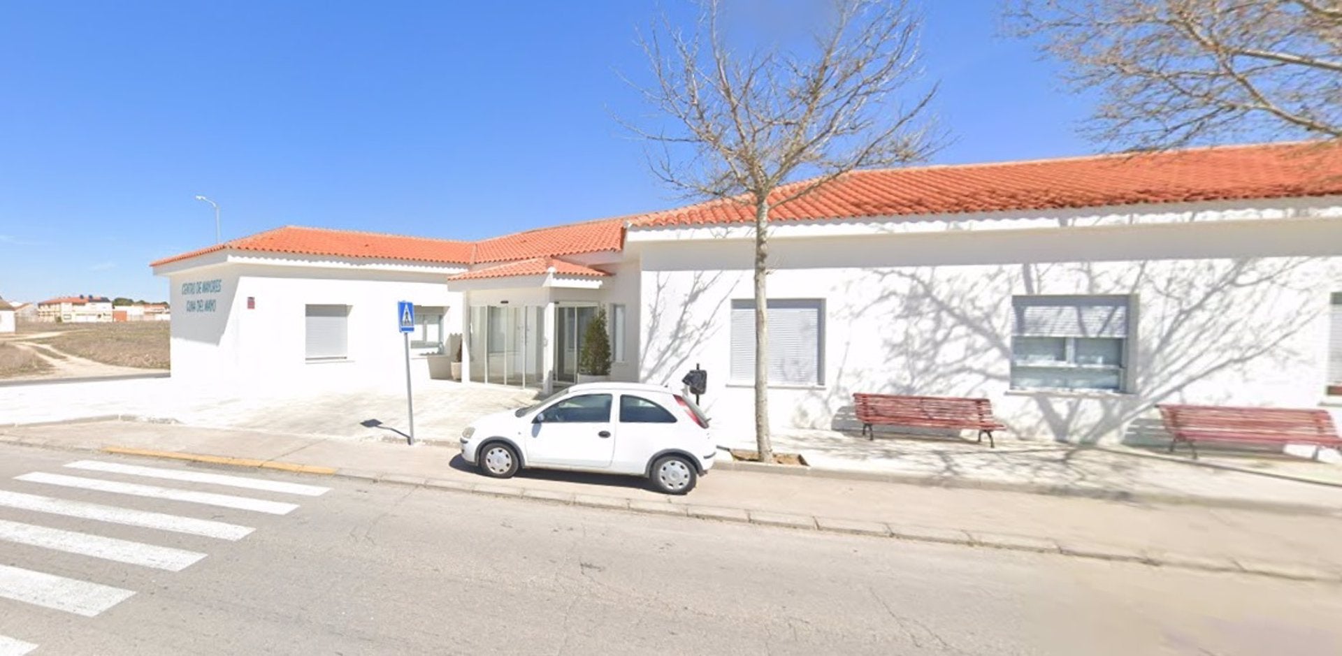 Desalojados cerca de 60 ancianos de una residencia en Pedro Muñoz por un incendio Desalojados cerca de 60 ancianos de una residencia en Pedro Muñoz por un incendio