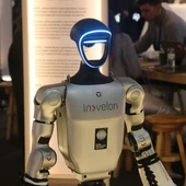 Invelon, el robot homanoide de la Mobile World Capital Barcelona Invelon, el robot homanoide de la Mobile World Capital Barcelona