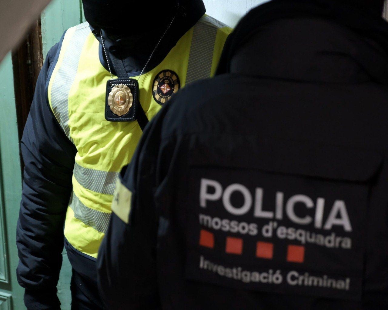 Brutal agresión en Barcelona: amputan una mano a un joven en una pelea Brutal agresión en Barcelona: amputan una mano a un joven en una pelea