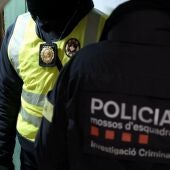 Imagen de archivo de efectivos policiales 