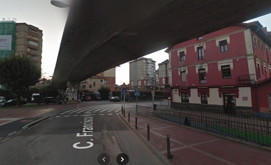 Apuñalado un hombre en Maliaño a cuyo agresor busca la Policía Local Apuñalado un hombre en Maliaño a cuyo agresor busca la Policía Local