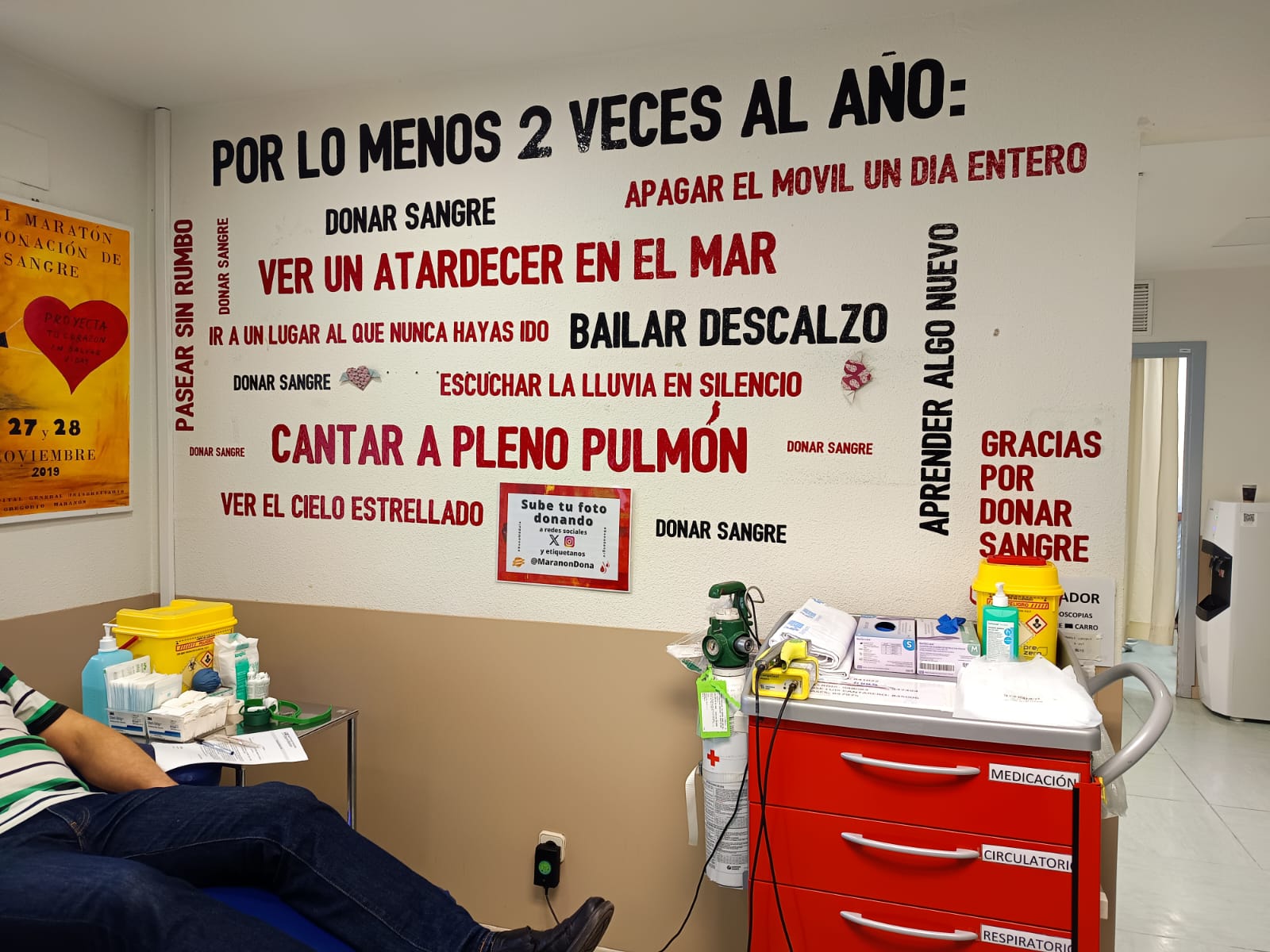 Así es el hilo que conecta a los donantes de sangre con quienes la reciben a través de una transfusión Así es el hilo que conecta a los donantes de sangre con quienes la reciben a través de una transfusión