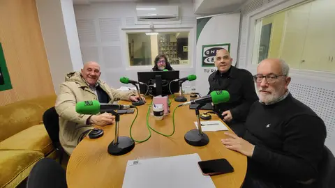 Tertuianos de Onda Cero Ourense Tertuianos de Onda Cero Ourense